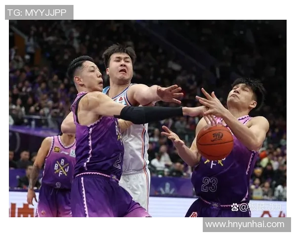 CBA季后赛精彩对决北京队与上海队全场录像回放及精彩瞬间分析